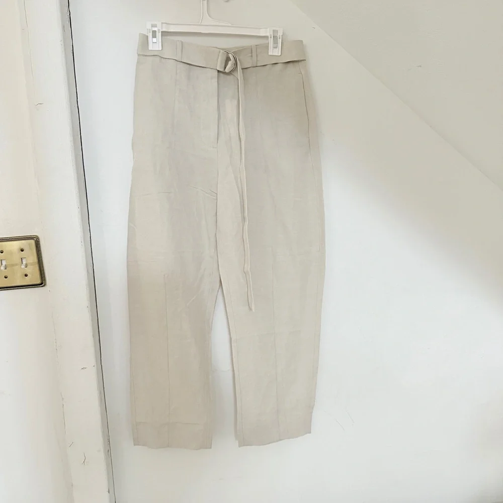 Banana Republic women’s barrel leg linen Pants - Picture 2 of 10